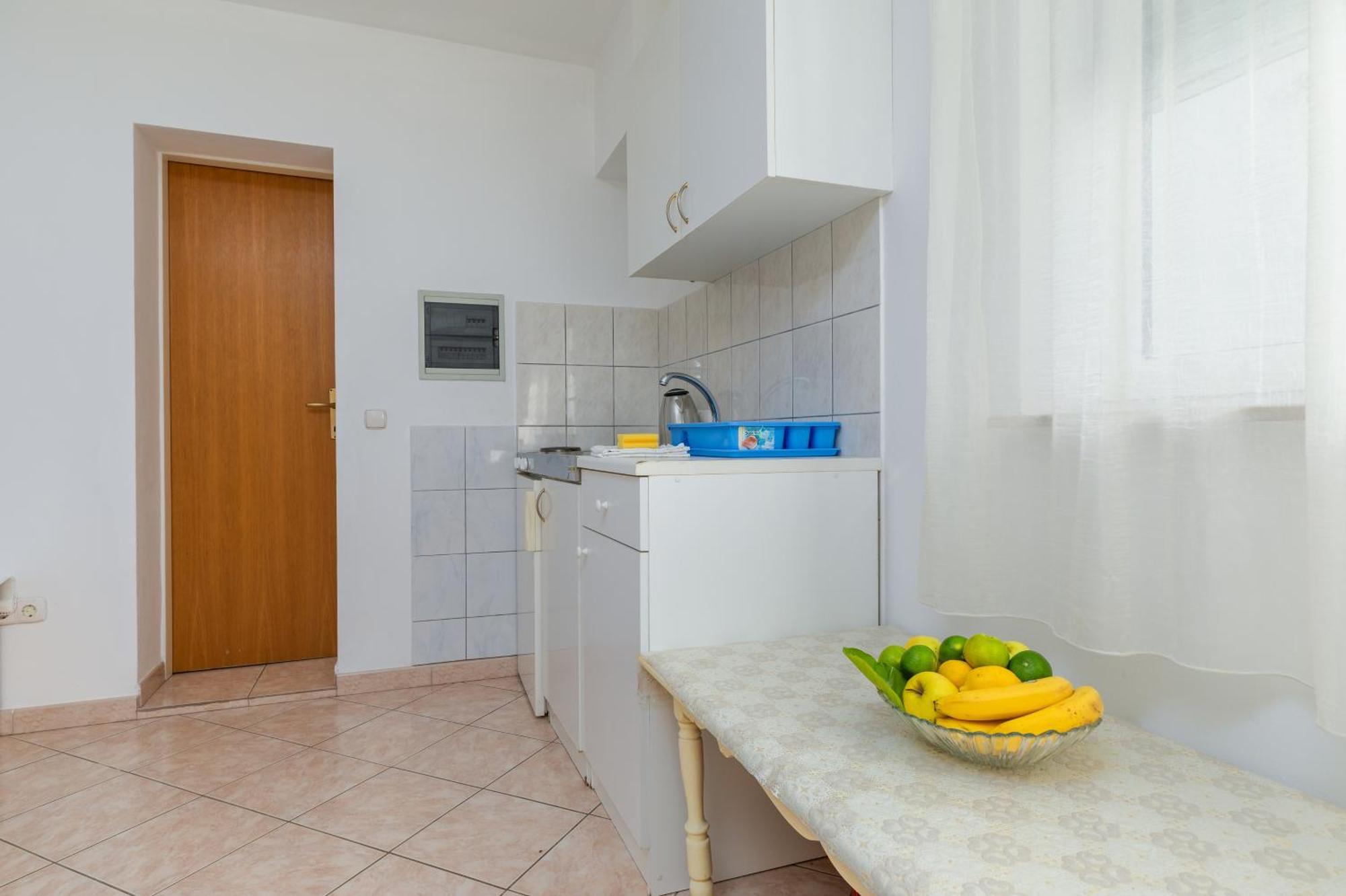 Apartments With A Parking Space Omis - 2745 Habitación foto